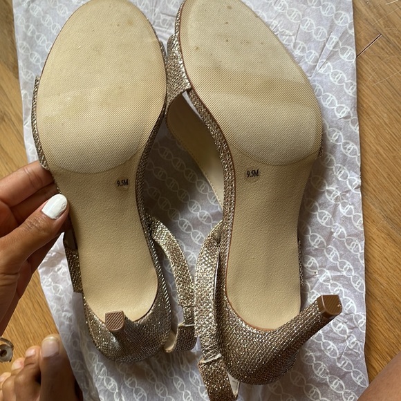 Gold Heels - Picture 3 of 5